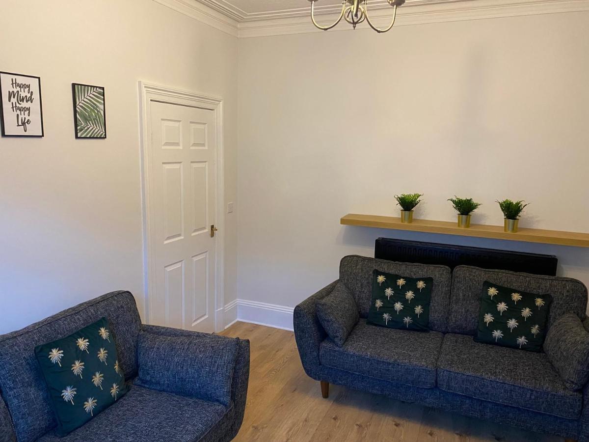 Thornton - Stylish 3 Bed Terraced House With Free Parking Villa Darlington  Exterior foto
